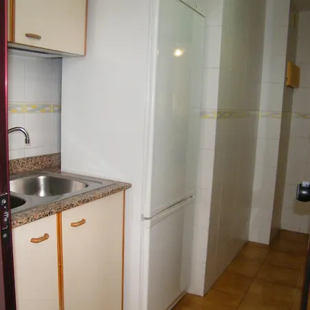 Apartment Playa De Junto Al Paseo Rosa De Vientos, De 3 Con Piscina. Exclusivo Familias - Es-314-33 *